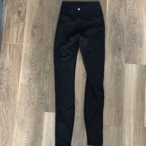 Navy Blue Lululemon Invigorate high rise legging size 2 - Picture 2 of 9